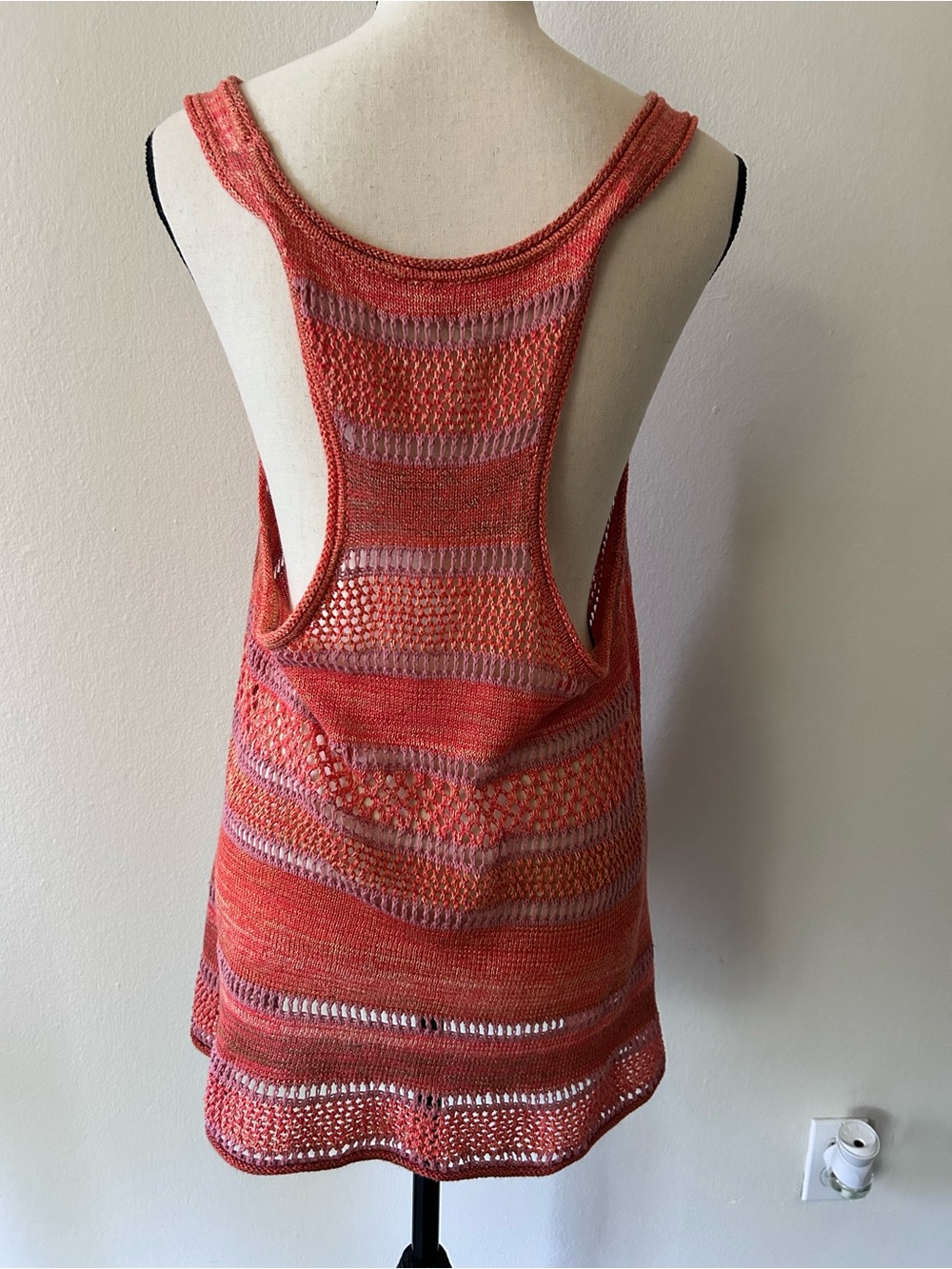 Free People Boho Striped Knit Coral Blend Openwork Asymmetrical Hem Tank Medium - Picture 3 of 4